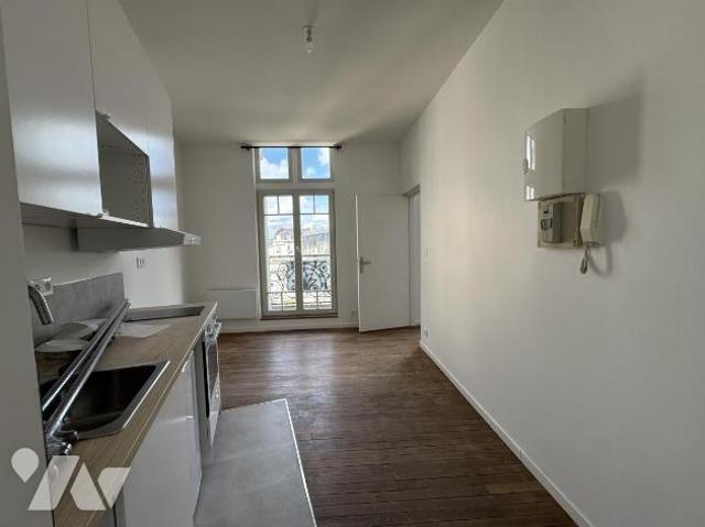 Apartment at 49 Angers, ANGERS, 49100, France