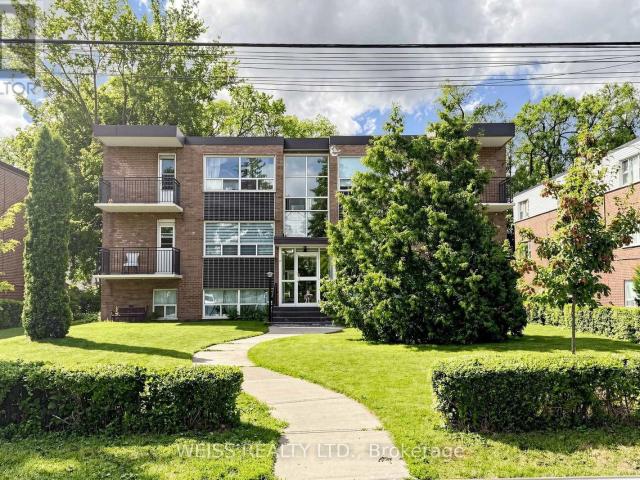 apartment at 4 17 FRASERWOOD AVENUE, Toronto, Ontario, M6B2N3