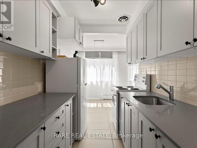 apartment at 4 2 TWENTY FIRST STREET, Toronto, Ontario, M8V3L7