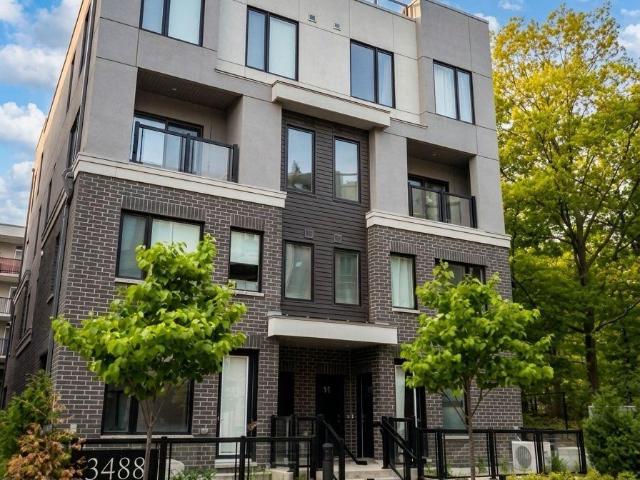 apartment at 4 3488 WIDDICOMBE WAY, Mississauga, Ontario, L5L2M5
