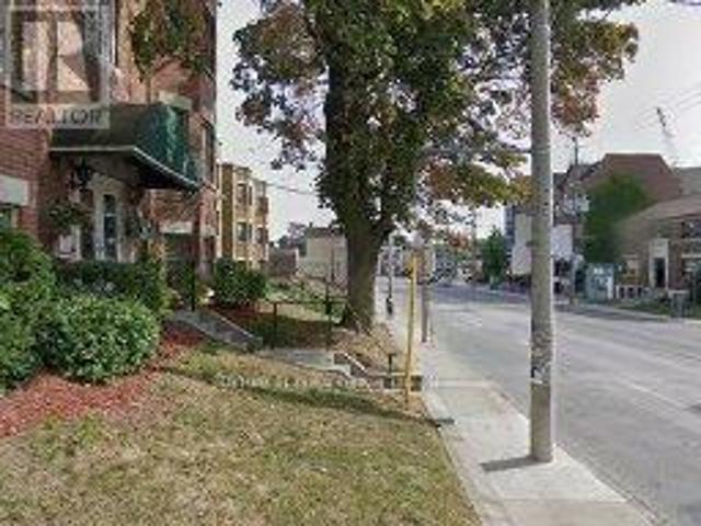 apartment at 4 35 JANE STREET, Toronto, Ontario, M6S3Y3
