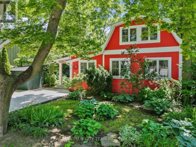 apartment at 4 WYCKLIFFE AVENUE, Niagara on the Lake, Ontario, L0S1J0
