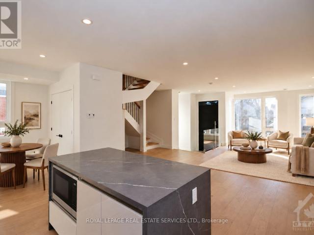 apartment at 4B HURON AVENUE N