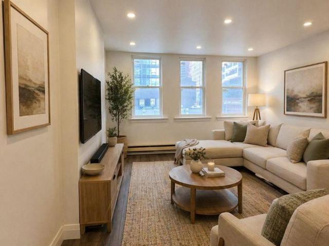 apartment at 4FL 565 YONGE STREET, Toronto, Ontario, M4Y1Z2