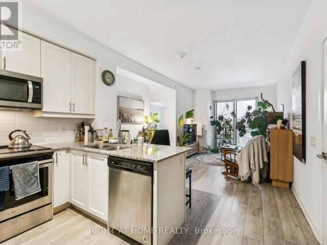 apartment at 501 – 1050 MAIN STREET E