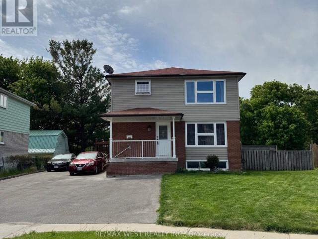 apartment at 516 HARRIS COURT