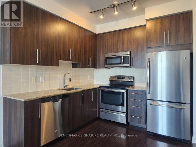 apartment at 518 7161 YONGE STREET, Markham, Ontario, L3T0C8