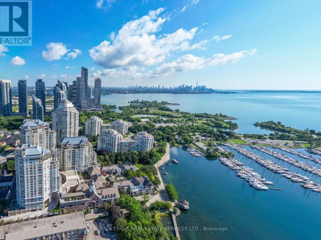 apartment at 519 2261 LAKE SHORE BOULEVARD W, Toronto, Ontario, M8V3X1