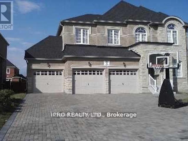 apartment at 5116 SUMMERSKY COURT, Mississauga, Ontario, L5M0R3