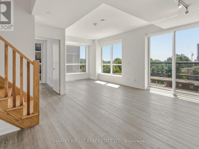 apartment at 524 94 EASTDALE AVENUE, Toronto, Ontario, M4C5A1