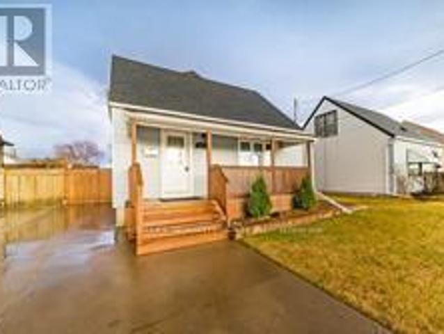 apartment at 5254 STANLEY AVENUE, Niagara Falls, Ontario, L2E5A5