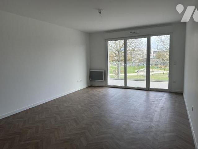 Apartment at 53 Huisserie, L HUISSERIE, 53970, France