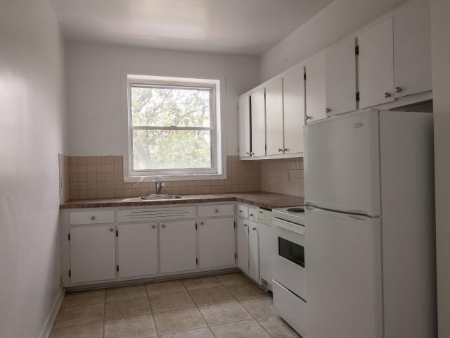 apartment at 5530 Cote Saint Luc Road Notre Dame De Grace Montreal H3X 2C8