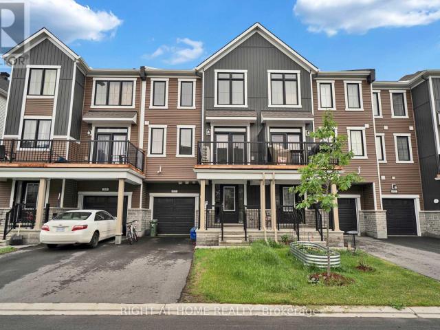 apartment at 57 PLACETTE STITCH MEWS