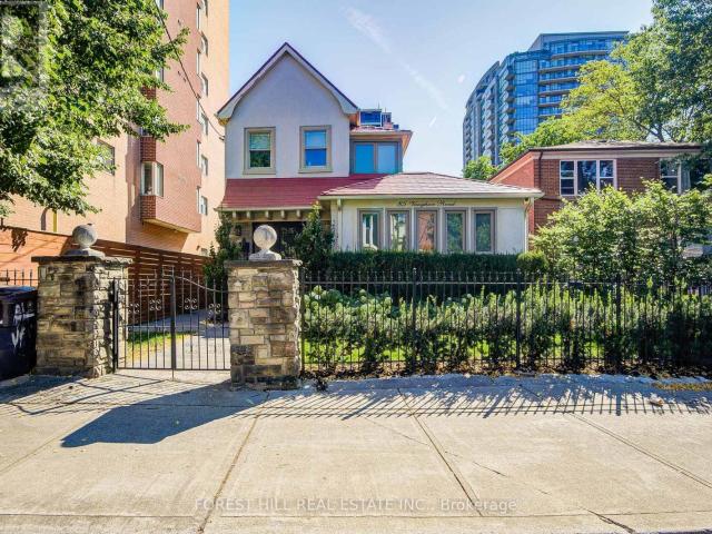 apartment at 5 85 VAUGHAN ROAD, Toronto, Ontario, M6C2L9