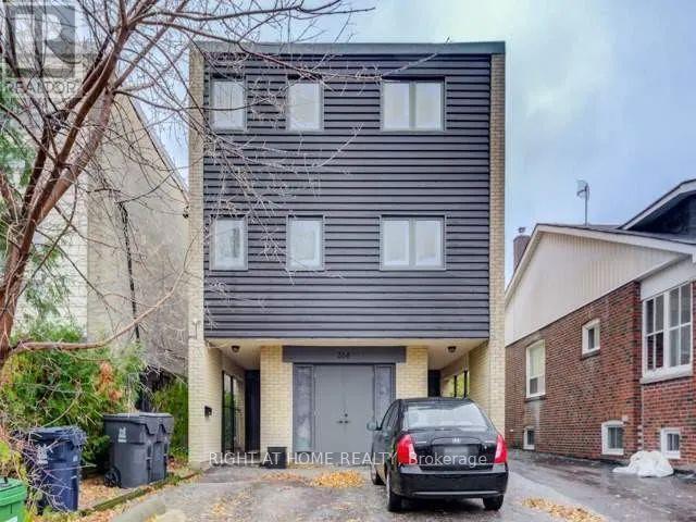 apartment at 5 – 264 MONARCH PARK AVENUE