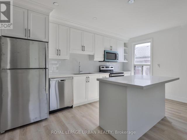 apartment at 5 2841 KEELE STREET, Toronto, Ontario, M3M2G7