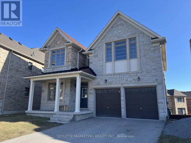 apartment at 5 BEEBALM LANE, East Gwillimbury, Ontario, L9N0T4