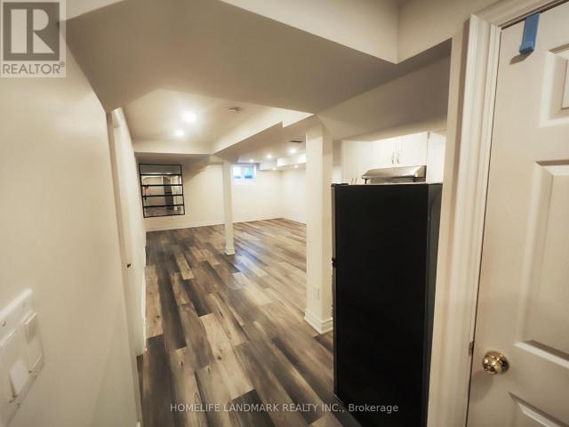 apartment at 5 SOUTHVALE BASEMENT DRIVE, Vaughan, Ontario, L6A0X2