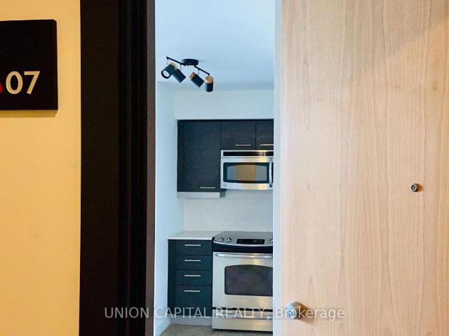 apartment at 607 – 510 KING STREET E