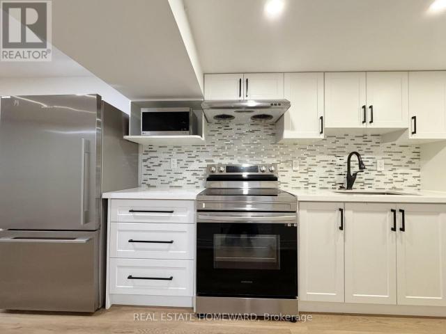 apartment at 60 ATTRIDGE DRIVE, Aurora, Ontario, L4G6J4