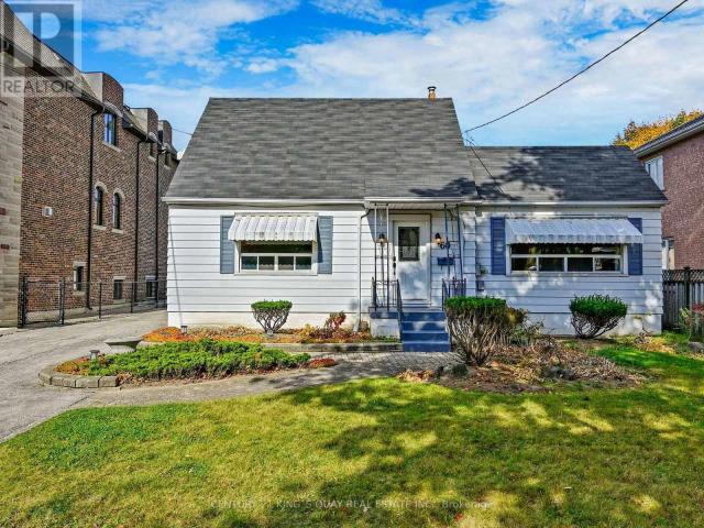 apartment at 60 NORTHWOOD DRIVE, Toronto, Ontario, M2M2K1