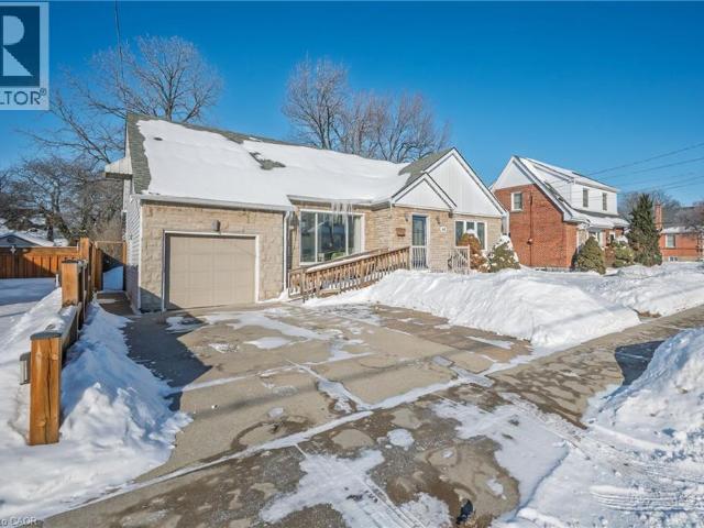 apartment at 60 WEST 1ST Street, Hamilton, Ontario, L9C3C3