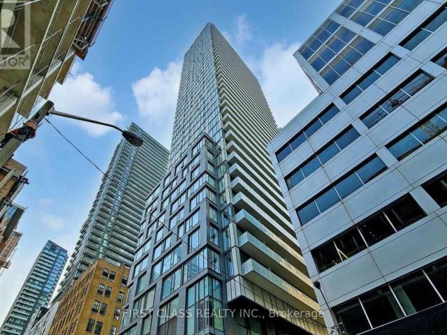 apartment at 617 101 PETER STREET, Toronto, Ontario, M5V0G6