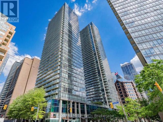 apartment at 610 37 GROSVENOR STREET, Toronto, Ontario, M4Y3G5