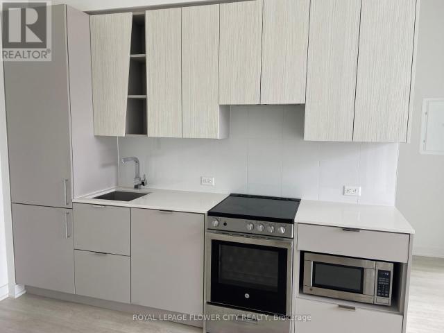 apartment at 612 3883 QUARTZ ROAD, Mississauga, Ontario, L5B0M4