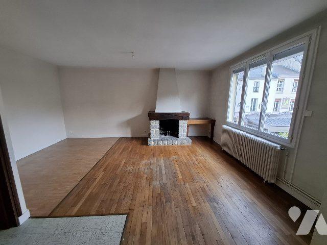 Apartment at 61 Mortagne au Perche, MORTAGNE AU PERCHE, 61400, France