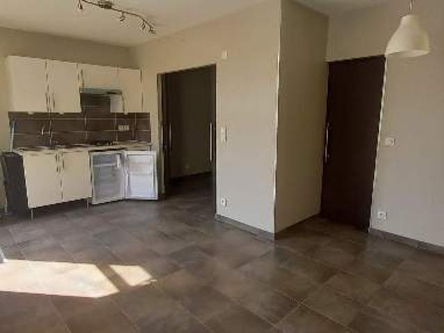 Apartment at 61 Saint Georges des Groseillers, ST GEORGES DES GROSEILLERS, 61100, France
