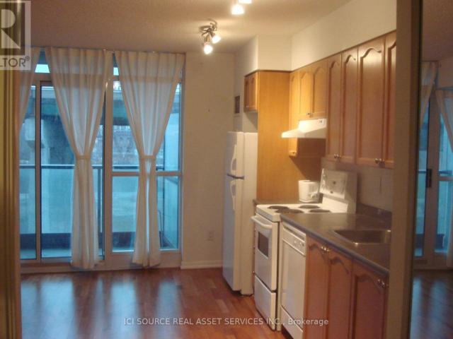 apartment at 625 231 FORT YORK BOULEVARD, Toronto, Ontario, M5V1B2