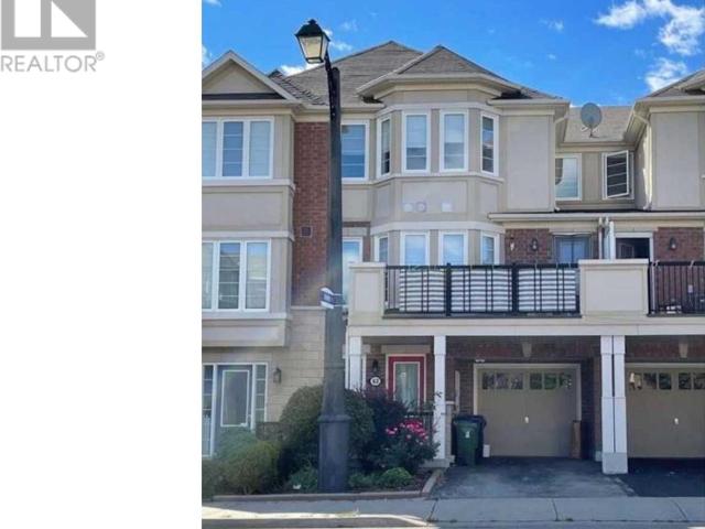 apartment at 62 HOWE AVENUE, Toronto, Ontario, M1L0C5