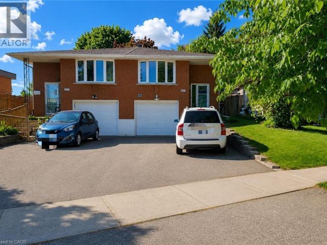 apartment at 637B SILVERBIRCH Road, Waterloo, Ontario, N2L4R4