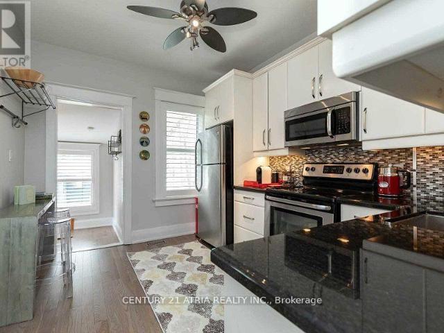 apartment at 639 MORTIMER AVENUE, Toronto, Ontario, M4C2J9