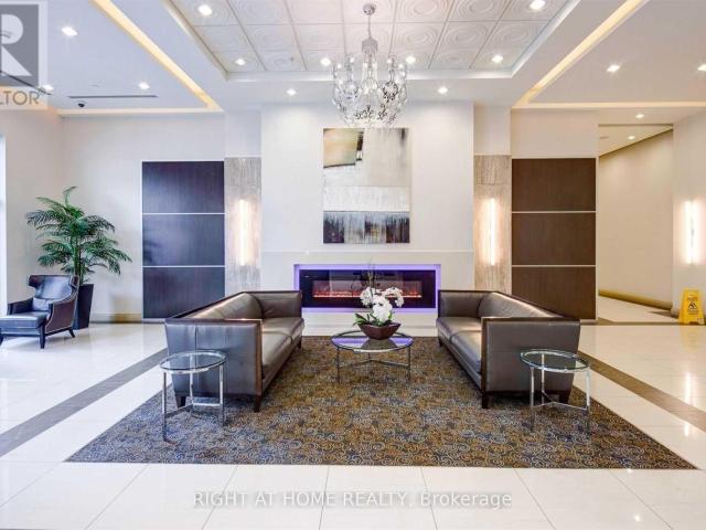 apartment at 631 7165 YONGE STREET E, Markham, Ontario, L3T0M9