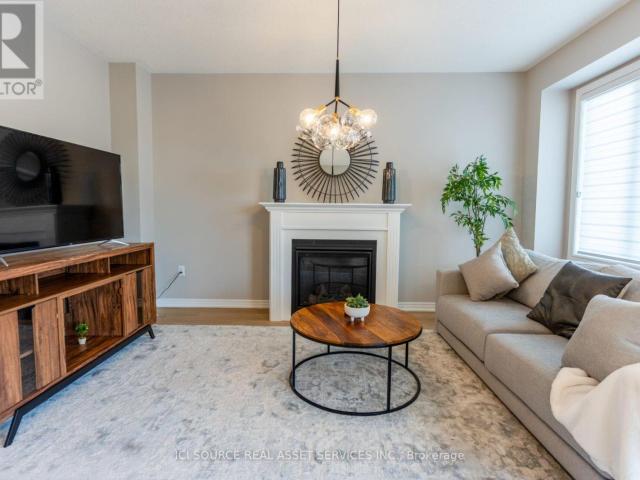 apartment at 648 LEMAY GROVE, Peterborough, Ontario, K9K0G9