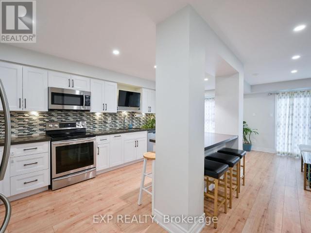 apartment at 64 3351 HORNBEAM CRESCENT N, Mississauga, Ontario, L5L3Z8