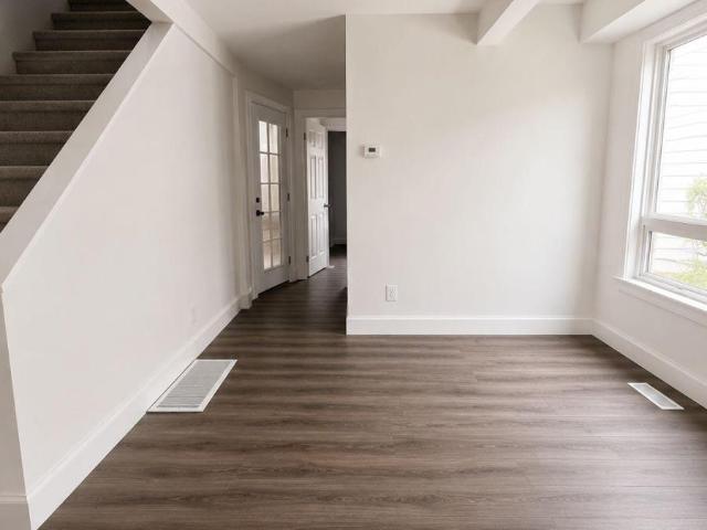apartment at 6564 LEVEL AVENUE, Niagara Falls, Ontario, L2G4B7