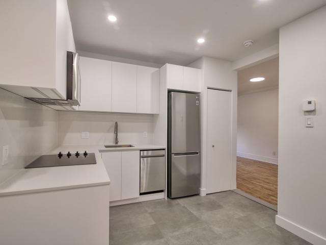 apartment at 6885 6891 Sherbrooke west Notre Dame De Grace Montreal H4B 1P6