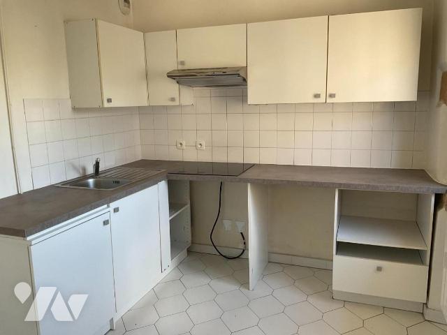 Apartment at 69 Champagne au Mont d'Or, CHAMPAGNE AU MONT D OR, 69410, France
