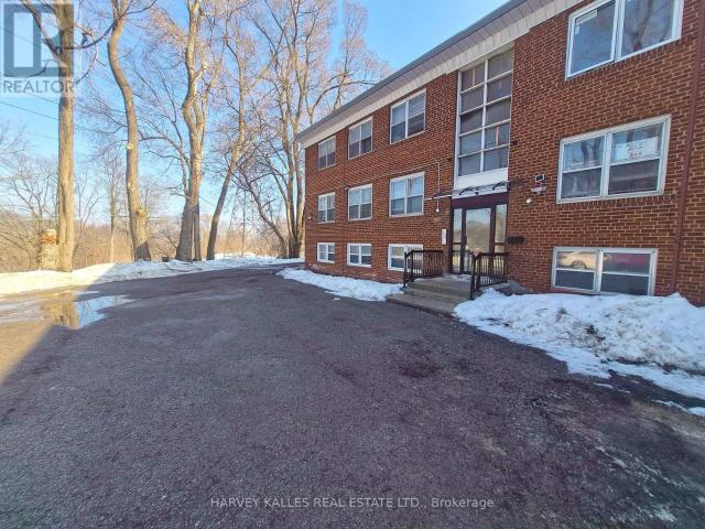 apartment at 6 330 CHISHOLM AVENUE, Toronto, Ontario, M4C4W6