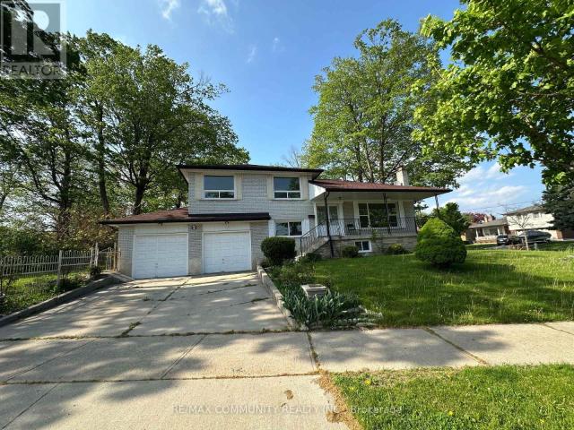 apartment at 6 BRANTLEY CRESCENT, Toronto, Ontario, M3J1X5
