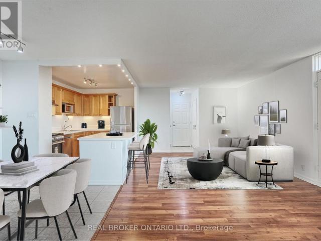 apartment at 707 3065 QUEEN FREDERICA DRIVE, Mississauga, Ontario, L4Y3A3