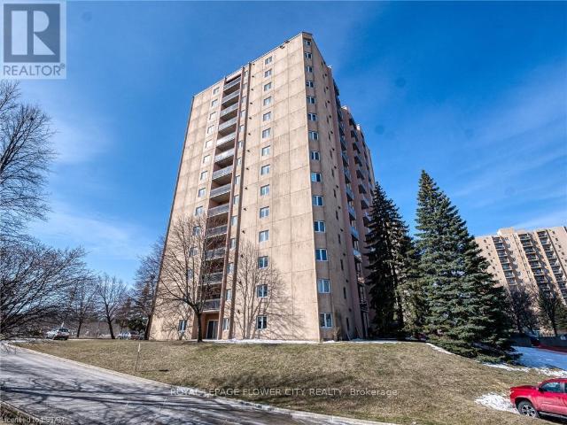 apartment at 707 860 COMMISSIONERS ROAD, London South, Ontario, N6C2V5