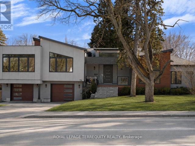 apartment at 716 NORTH SHORE BOULEVARD E