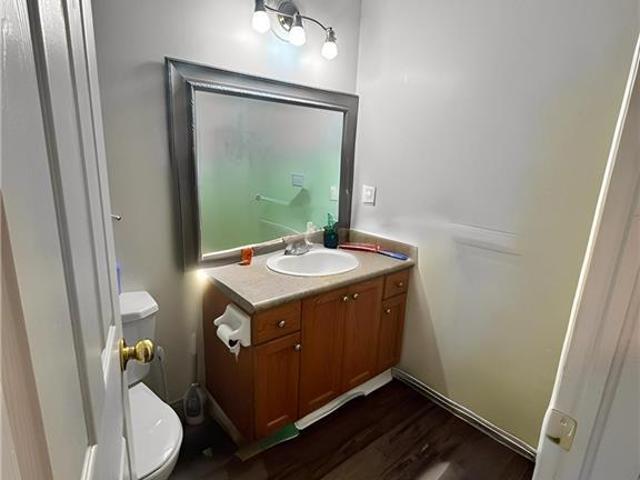 apartment at 717 ACTIVA Avenue, Kitchener, Ontario, N2E4E1