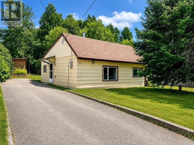 apartment at 718 WINTERS STREET N, North Bay, Ontario, P1B1S7