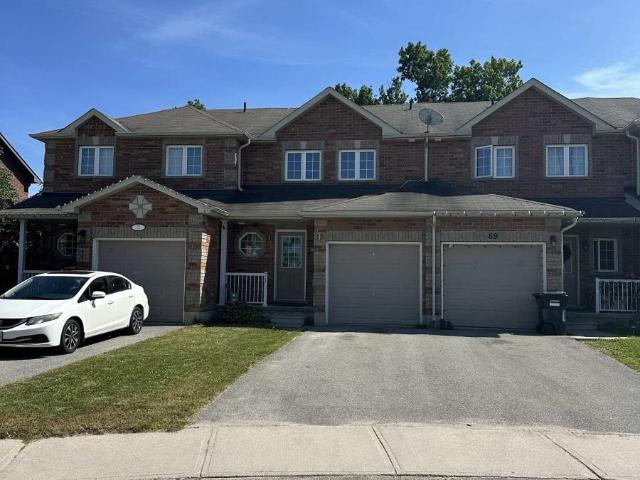 apartment at 71 SYDENHAM WELLS